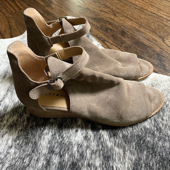 Lucky Brand Women's Baxley Bootie Sandal Suede Cutout Open Toe Heels - Picture 5 of 13